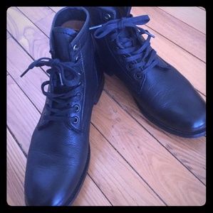 Frye Tyler combat boots